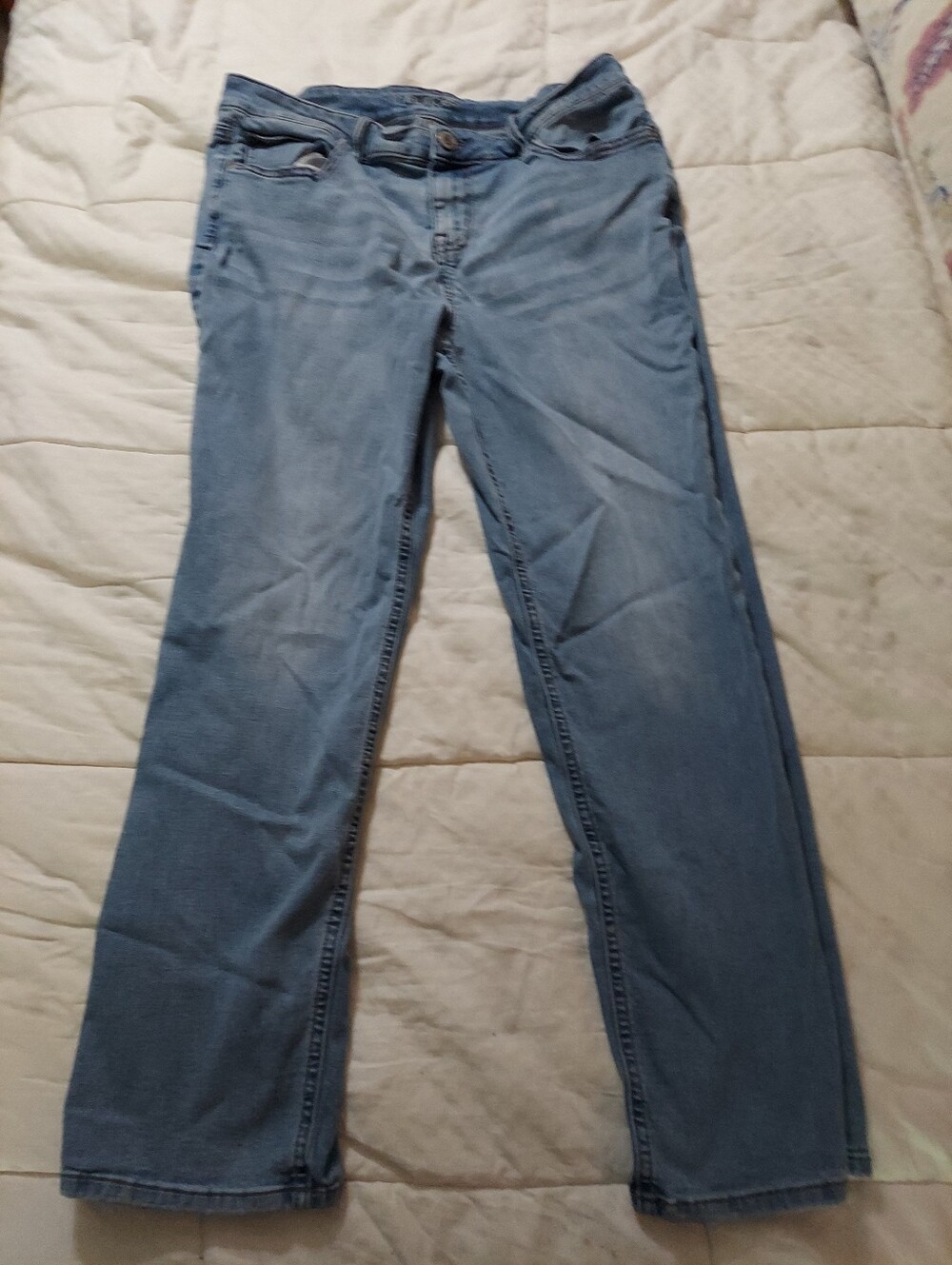 Maurices Mid Rise Jeans 14 Short Light Blue